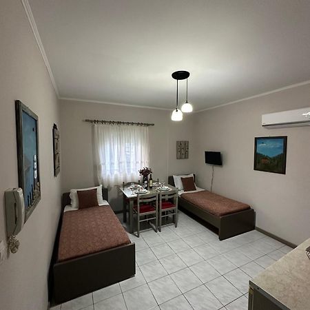 Repanidi Apartments Repanidhion Екстериор снимка