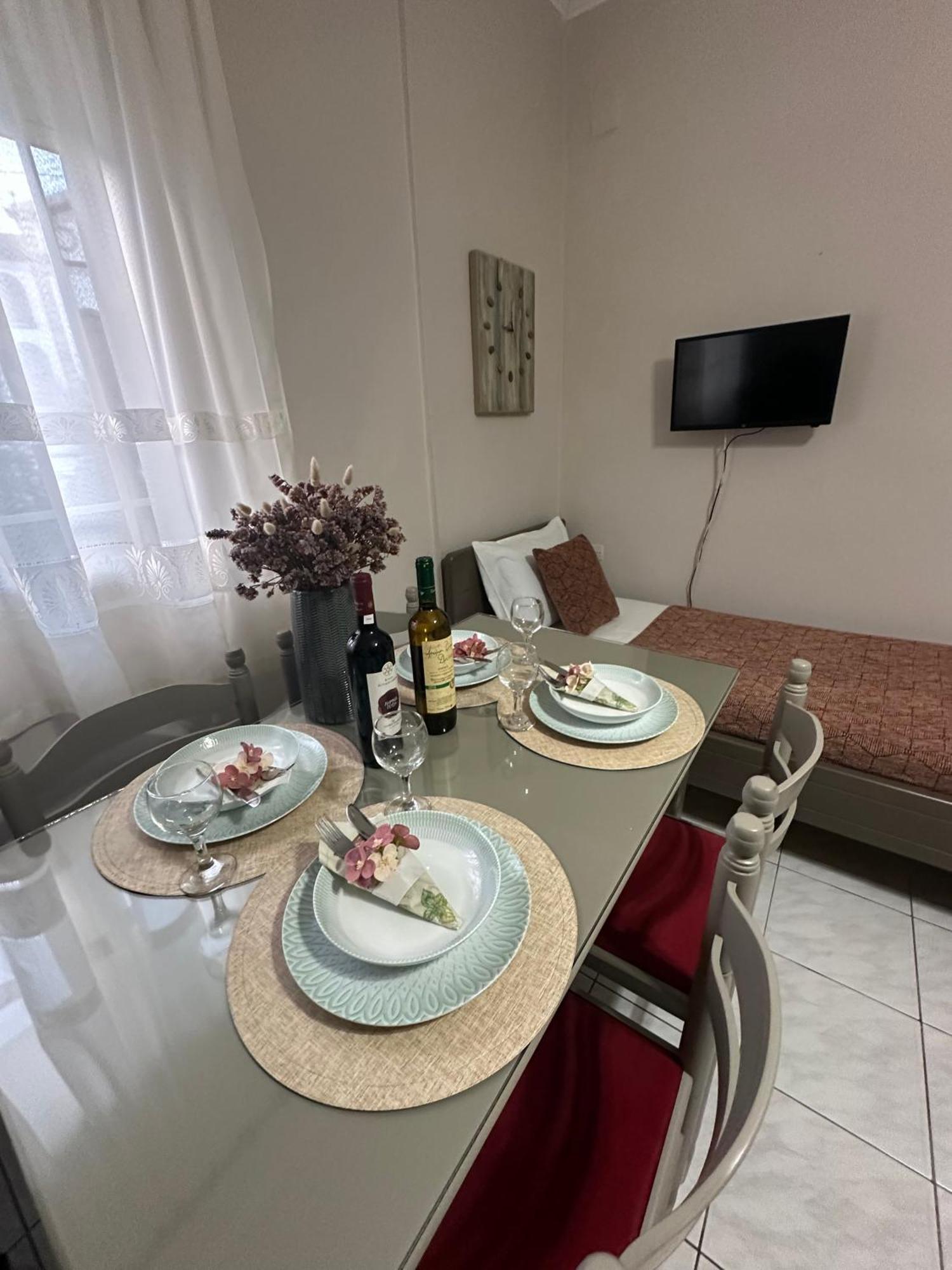 Repanidi Apartments Repanidhion Екстериор снимка