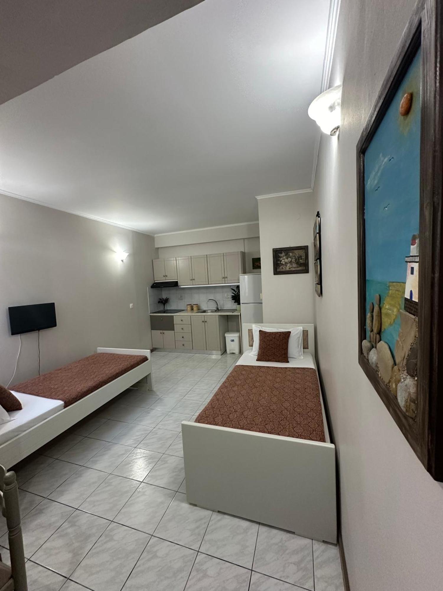 Repanidi Apartments Repanidhion Екстериор снимка