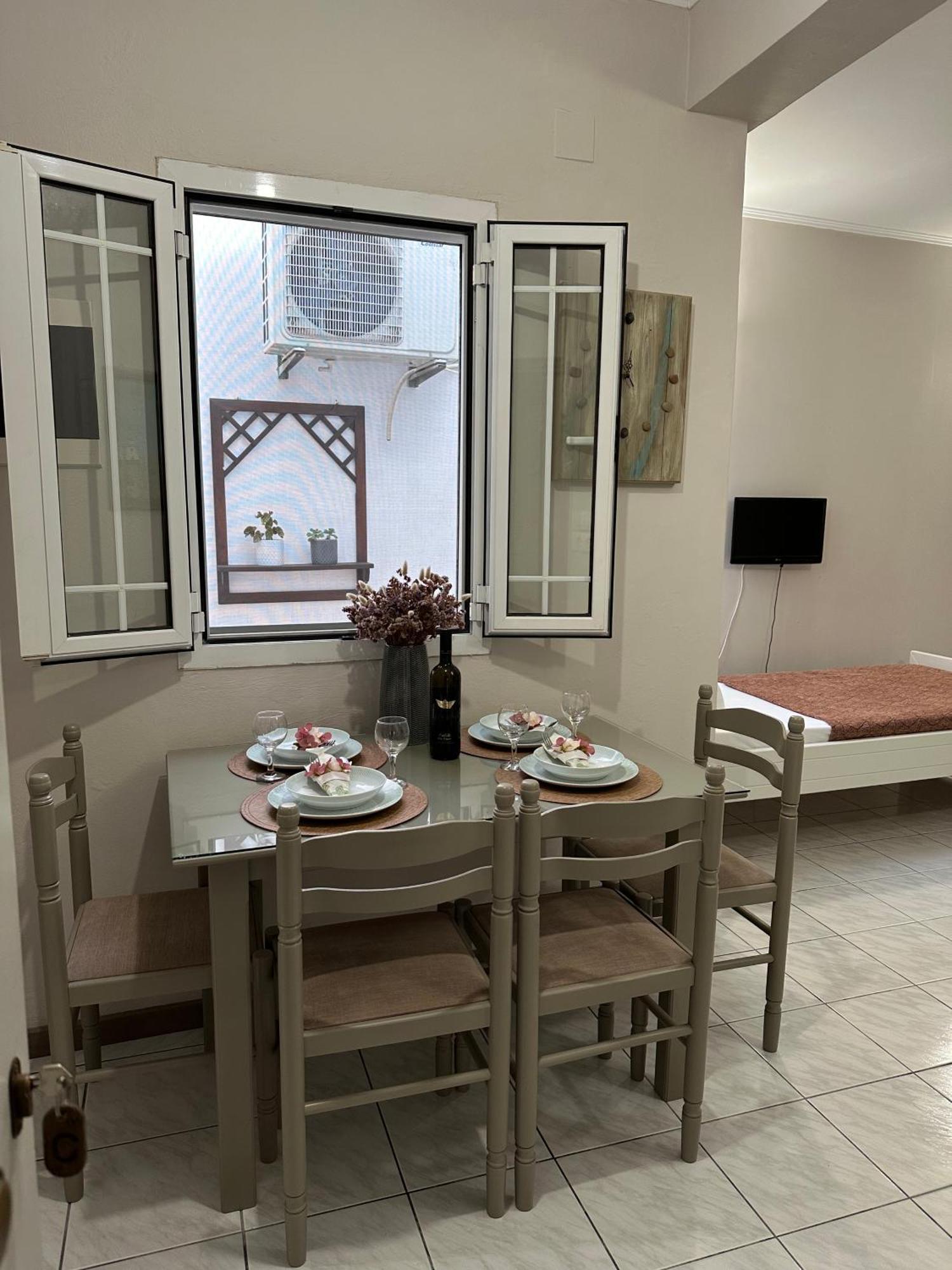 Repanidi Apartments Repanidhion Екстериор снимка