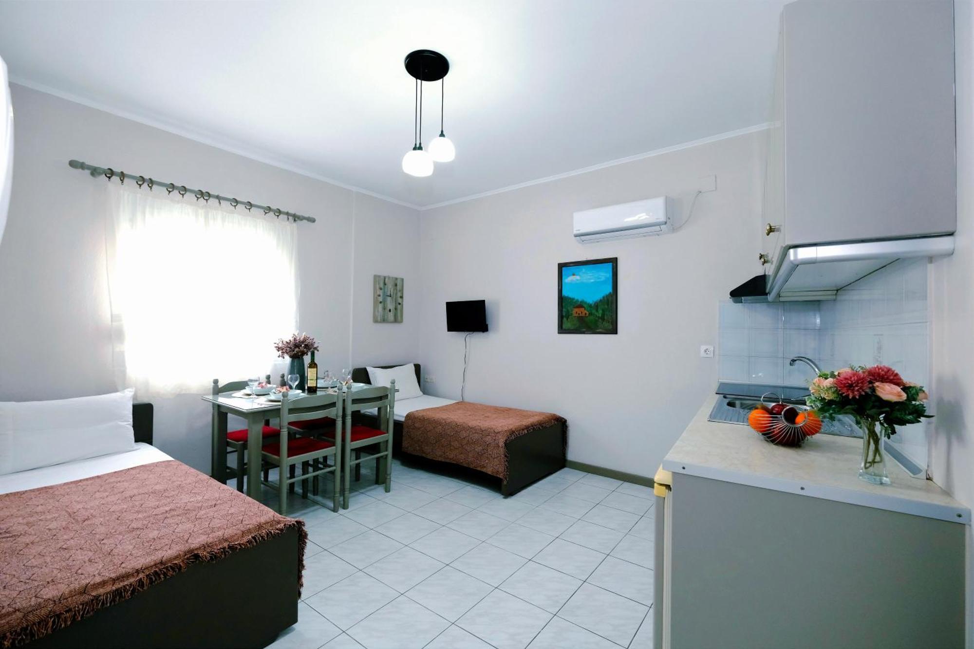 Repanidi Apartments Repanidhion Екстериор снимка